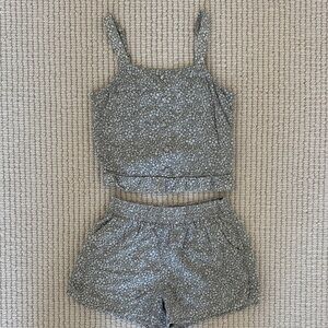Abercrombie kids 2 piece tank and short set in sage floral